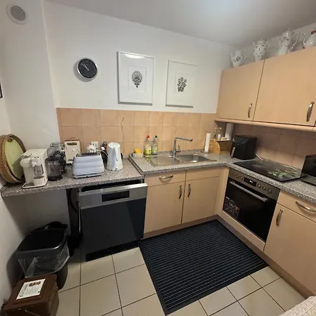 Ruhige Anliegerwohnung In Stadtnaehe Lejlighed Stade